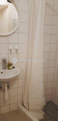 Eladó téglalakás, Budapesten, IX. kerületben 57 M Ft, 1 szobás