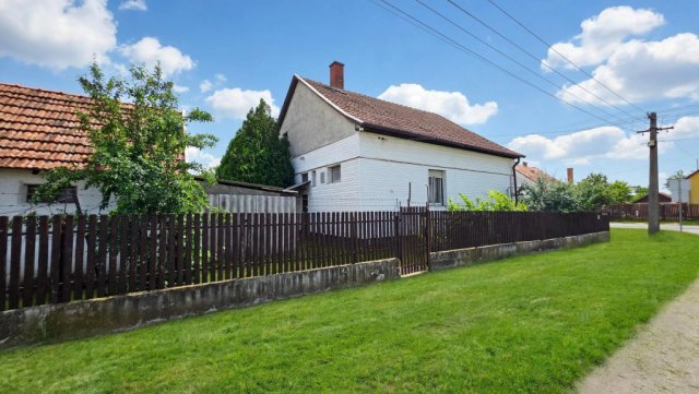 Eladó családi ház, Kabán 33.5 M Ft, 3 szobás