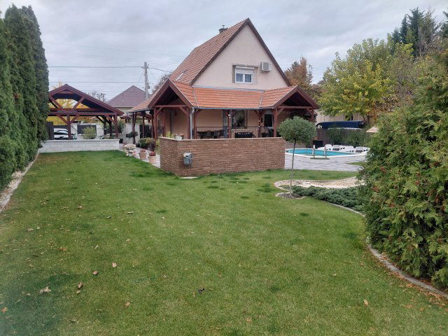 Eladó családi ház, Taksonyon 129.5 M Ft, 4 szobás