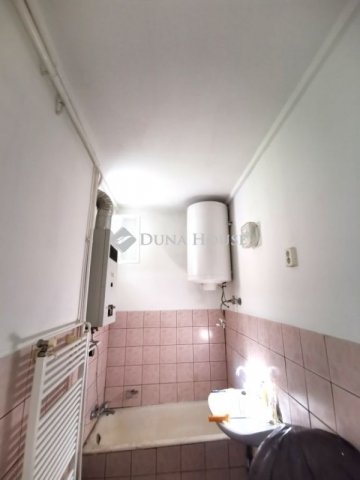 Eladó családi ház, Budakeszin 54.9 M Ft, 4 szobás