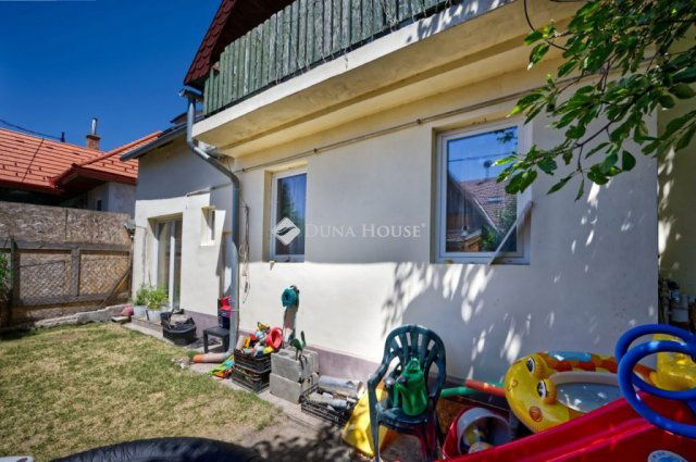 Eladó családi ház, Budakeszin 99 M Ft, 5 szobás