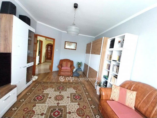 Eladó téglalakás, Nyíregyházán 53.8 M Ft, 1+2 szobás