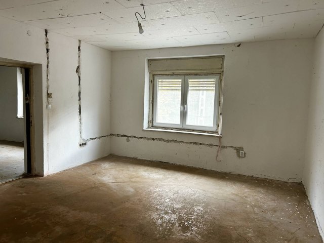 Eladó családi ház, Hejcén 16.5 M Ft, 2 szobás