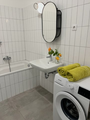 Kiadó téglalakás, albérlet, XIII. kerületben, Lehel utcában