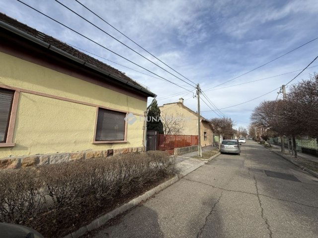 Eladó családi ház, Budapesten, XX. kerületben 69.9 M Ft