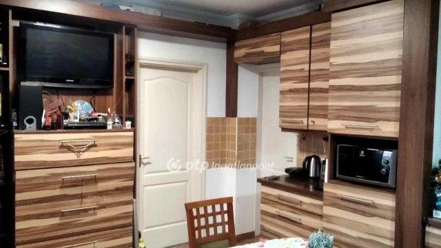 Eladó családi ház, Hajdúböszörményen 69 M Ft, 5 szobás