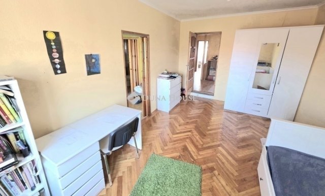 Eladó családi ház, Fóton 137 M Ft, 6 szobás