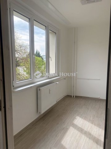 Eladó panellakás, Nyíregyházán 32.9 M Ft, 2 szobás