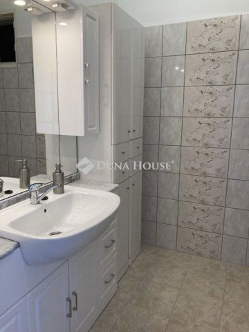 Eladó családi ház, Dombóváron, Árpád utcában 42.5 M Ft