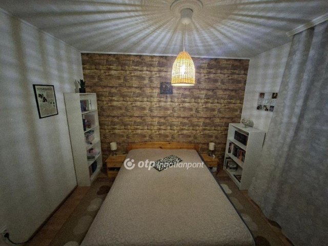 Eladó panellakás, Budapesten, III. kerületben 84.99 M Ft