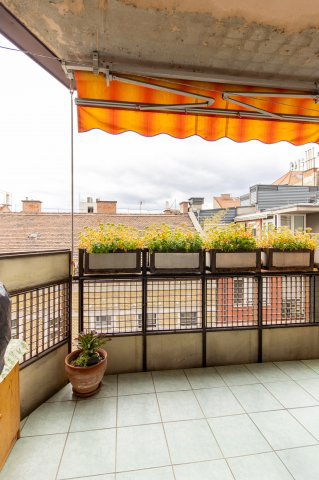 Eladó téglalakás, Budapesten, VIII. kerületben 69.9 M Ft