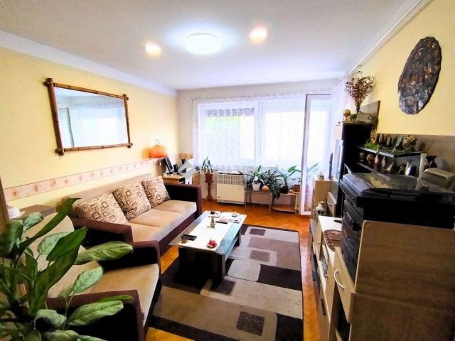 Eladó téglalakás, Debrecenben 63.9 M Ft, 3 szobás