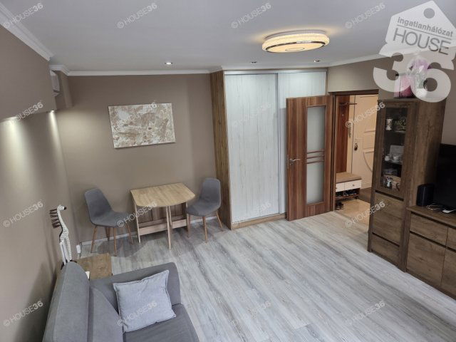 Eladó panellakás, Nagykőrösön 41.9 M Ft, 2 szobás