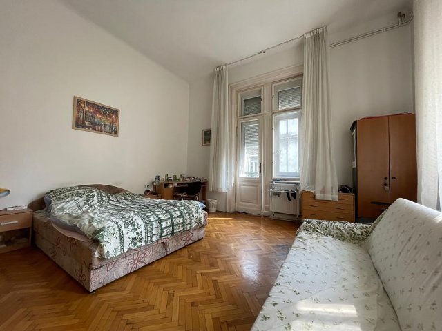 Eladó téglalakás, VII. kerületben, Marek József utcában