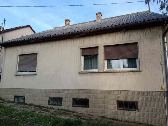 Eladó családi ház, Kaposváron 39 M Ft / költözzbe.hu