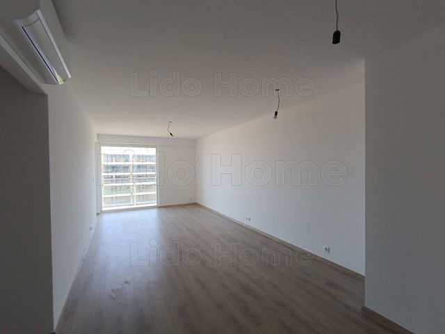 Eladó téglalakás, Siófokon 114.736 M Ft, 3 szobás