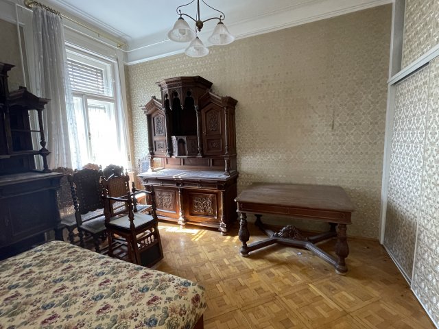 Eladó téglalakás, Budapesten, VI. kerületben, Benczúr utcában