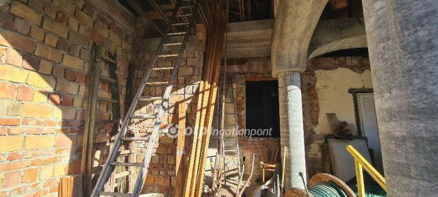 Eladó családi ház, Dunaharasztin 139.9 M Ft, 6 szobás