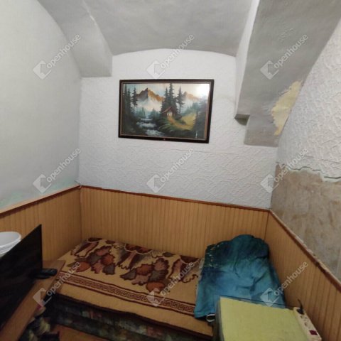 Eladó sorház, Pápán 14.5 M Ft, 1 szobás / költözzbe.hu