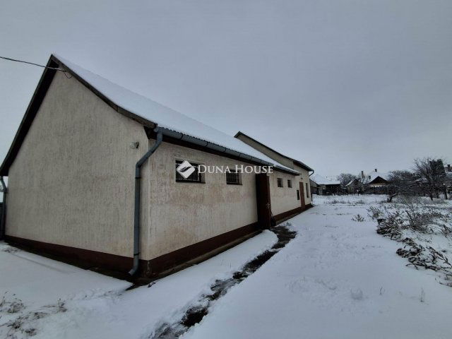 Eladó családi ház, Biharkeresztesen 25 M Ft, 2 szobás