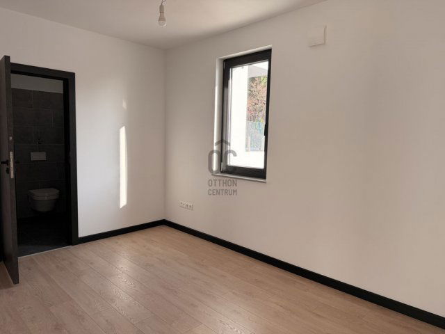 Eladó téglalakás, Budapesten, III. kerületben 279.9 M Ft