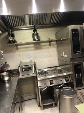 Eladó üzlethelyiség, Budapesten, XIII. kerületben 100 M Ft