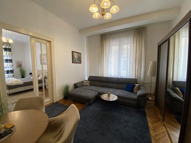 Eladó téglalakás, Budapesten, VII. kerületben 89.9 M Ft