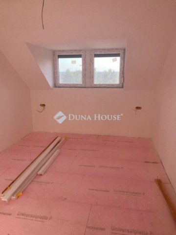 Eladó téglalakás, Fertőszentmiklóson 62.9 M Ft, 3 szobás