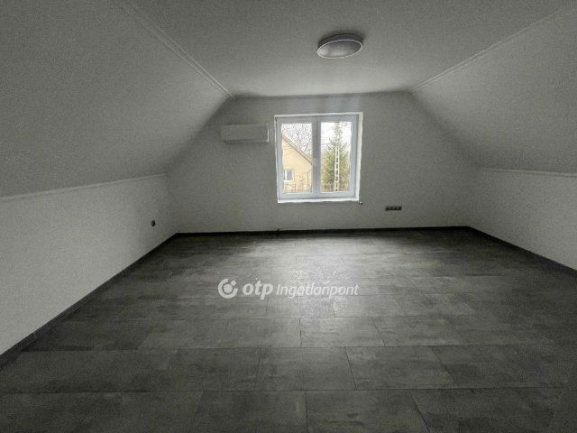 Eladó családi ház, Farmoson 59.9 M Ft, 3+1 szobás