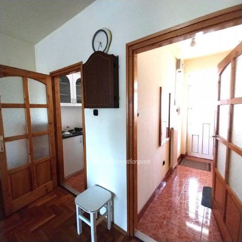 Eladó téglalakás, Nyíregyházán 52.5 M Ft, 3 szobás