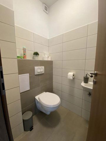Kiadó téglalakás, albérlet, Pécsett, Szabadság utcában
