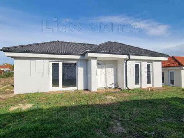 Eladó családi ház, Siófokon 71 M Ft, 3 szobás