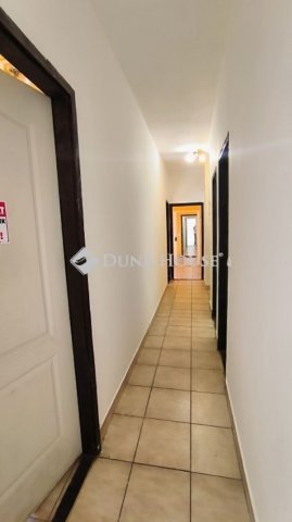 Eladó téglalakás, Budapesten, XX. kerületben 37.9 M Ft, 3 szobás