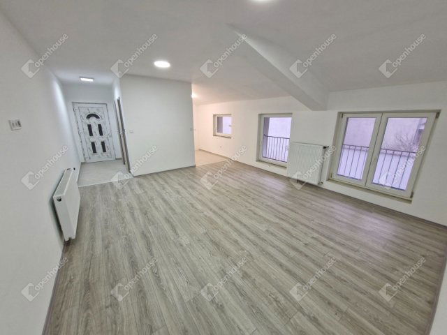 Eladó téglalakás, Nagykanizsán 78 M Ft, 4 szobás