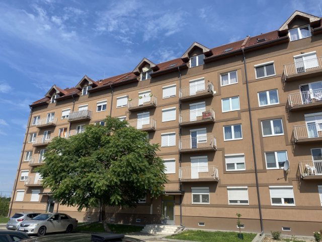 Eladó téglalakás, Táborfalván 25.8 M Ft, 2 szobás