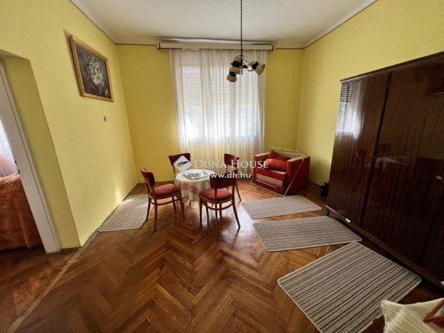 Eladó családi ház, Nagykanizsán 39.9 M Ft, 4 szobás