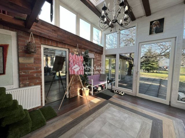 Eladó családi ház, Győrött 89.9 M Ft, 4 szobás