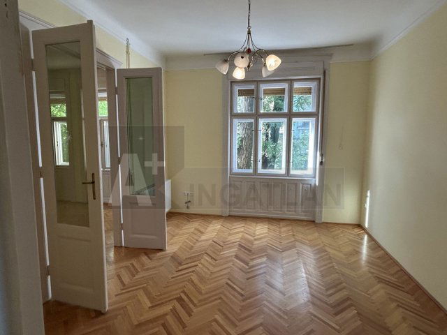 Kiadó iroda, Szegeden 250 E Ft / hó, 3 szobás