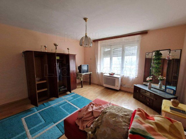 Eladó családi ház, Seregélyesen 22 M Ft, 2 szobás