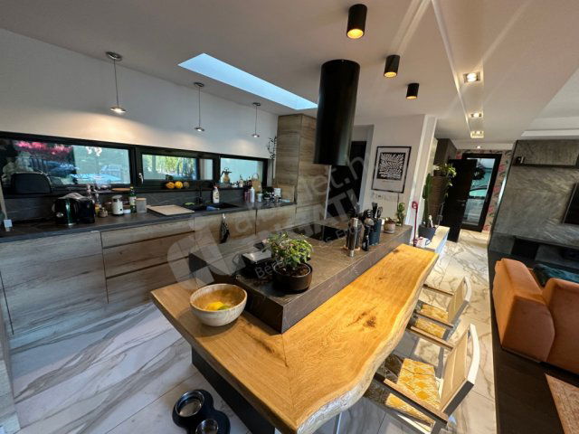 Kiadó ikerház, albérlet, XI. kerületben, Dayka Gábor utcában