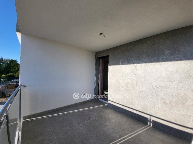 Eladó ikerház, Siófokon 149.9 M Ft, 5 szobás