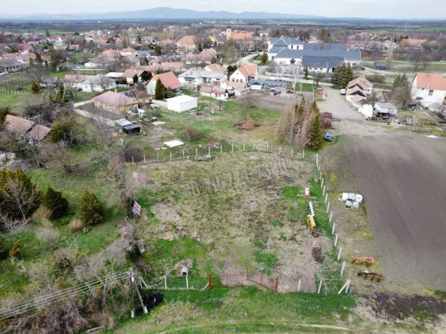 Eladó telek, Boconádon 1.95 M Ft / költözzbe.hu
