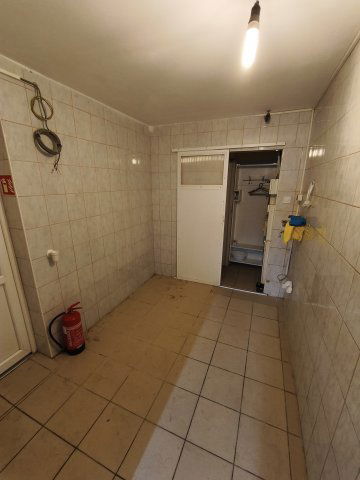 Eladó üzlethelyiség, Bujon 4.9 M Ft / költözzbe.hu