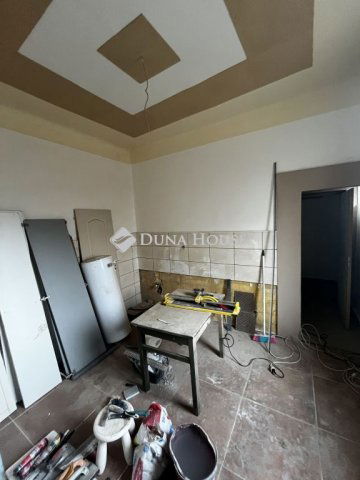 Eladó téglalakás, Várbalogon 54.9 M Ft, 2 szobás