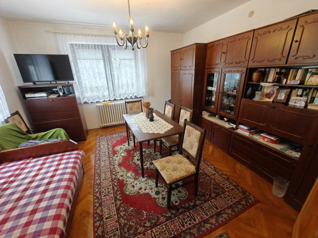 Eladó családi ház, Pécelen 129.9 M Ft, 4 szobás