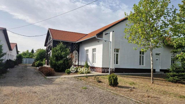 Eladó téglalakás, Tápiószelén 28.99 M Ft, 2+1 szobás