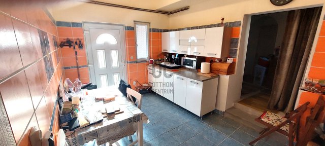 Eladó ikerház, Biatorbágyon 51.9 M Ft, 2 szobás