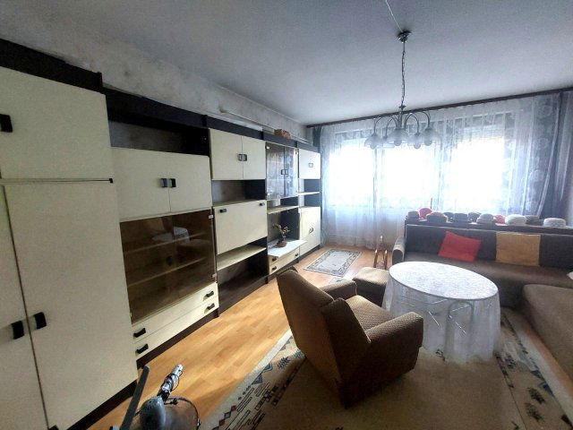 Eladó panellakás, Kecskeméten 52.9 M Ft, 1+2 szobás