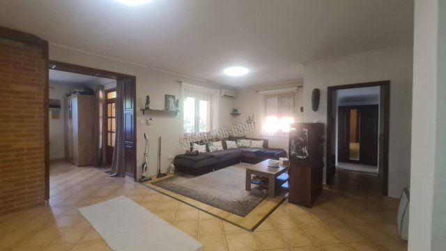 Eladó családi ház, Rácalmáson 76.9 M Ft, 4 szobás