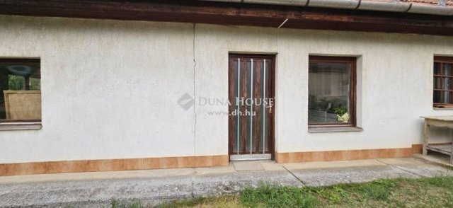Eladó családi ház, Kókán 38.4 M Ft, 5 szobás